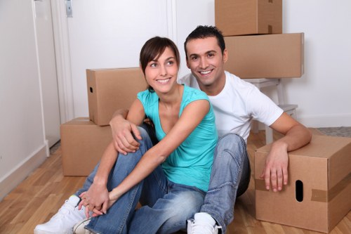 Moving day checklist for house removals in Stokenewington