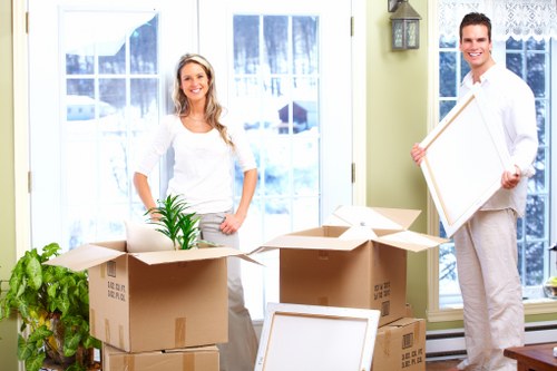 Careful packing materials used for removals in Stokenewington