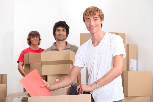 Packing and loading services for a Stokenewington house move